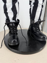 Load image into Gallery viewer, SHOWTIME