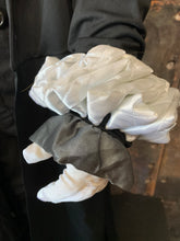 Load image into Gallery viewer, SIN