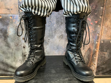 Load image into Gallery viewer, RINGMASTER