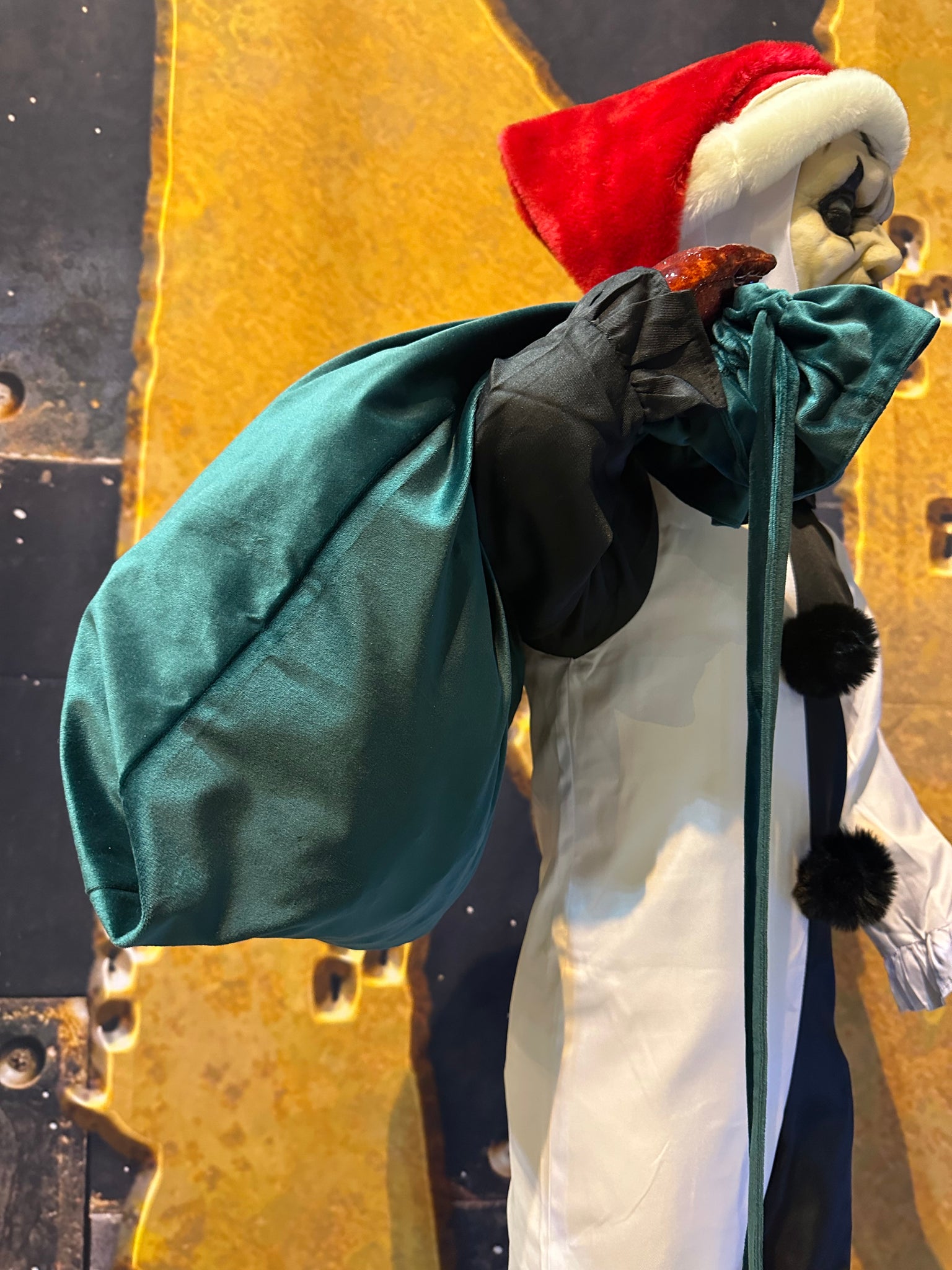 Load Clown ART THE CLOWN โ Haunt Creations Vegas